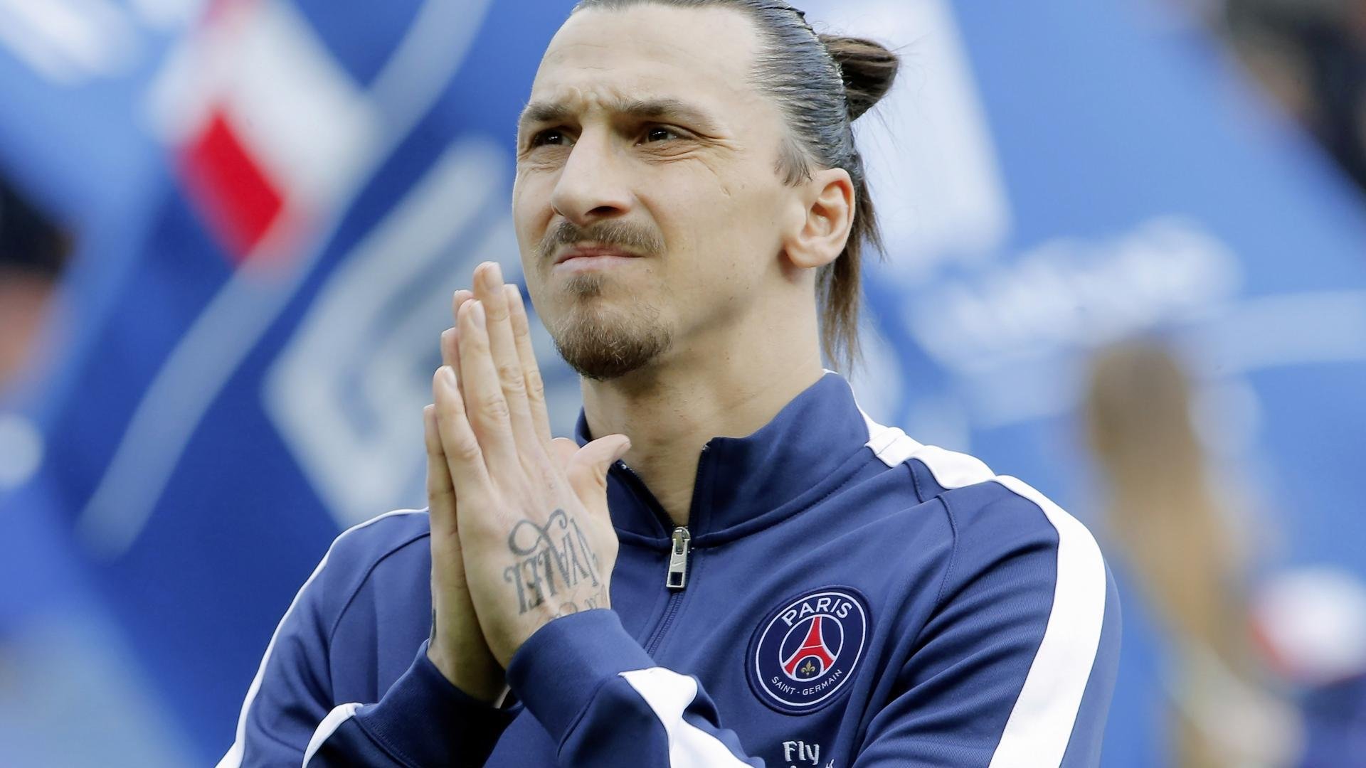 逆转之夜，莱万绝杀引爆E组，保加利亚书写世界杯传奇